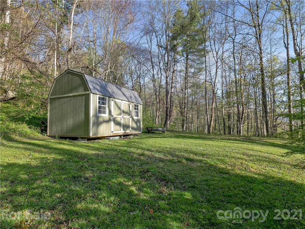 1465 Lentini Drive Waynesville NC 28785