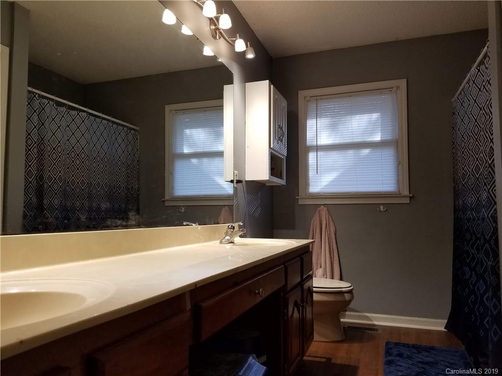 523 Rose Hill Road Asheville NC 28803