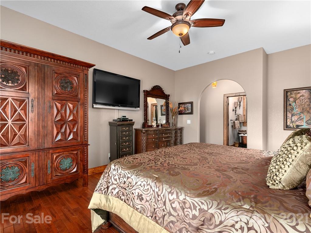 15 Sandy Bottoms Drive Clyde NC 28721