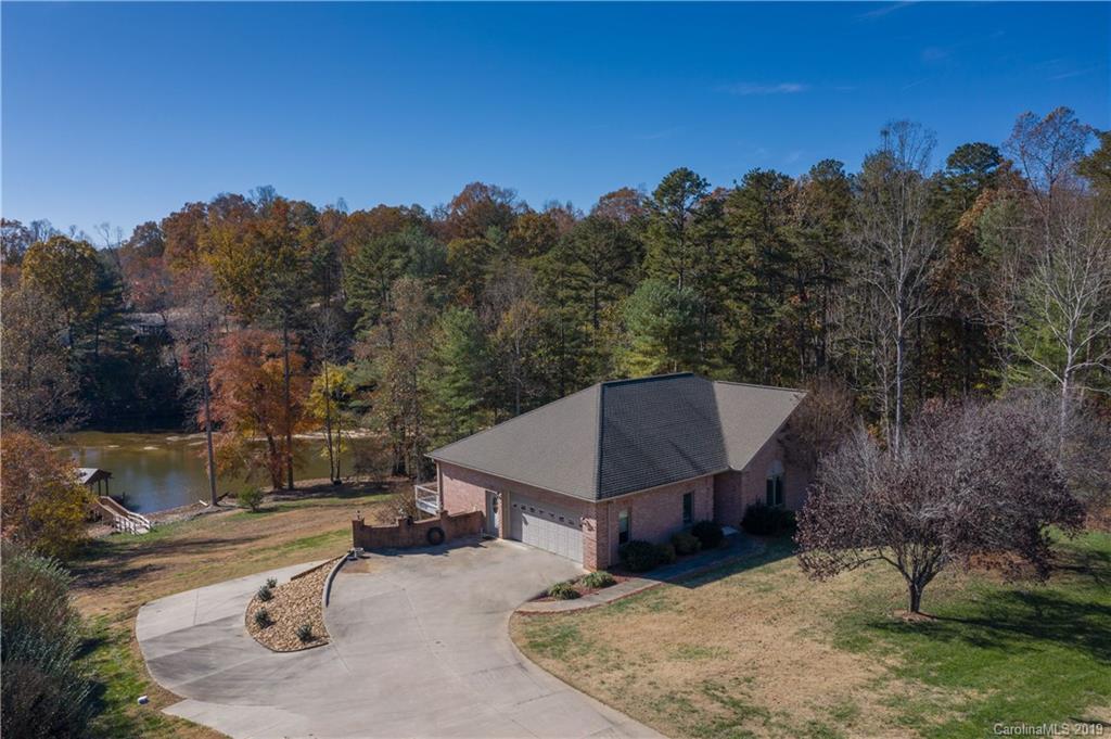 495 Windsor Drive Taylorsville NC 28681