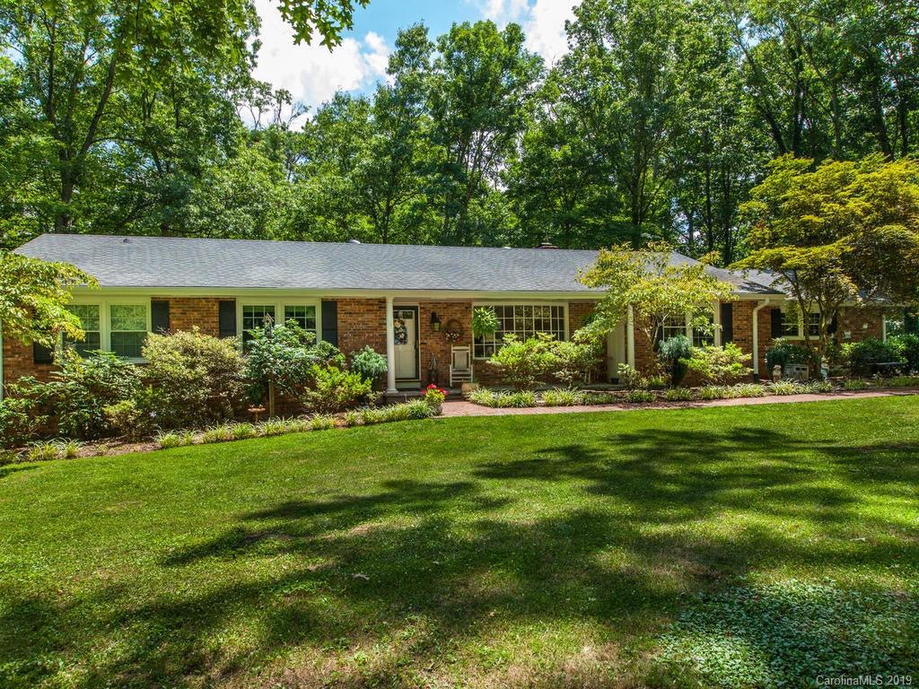 1 Glen Cove Road Arden NC 28704