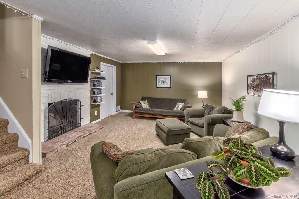 217 School Road Asheville NC 28806
