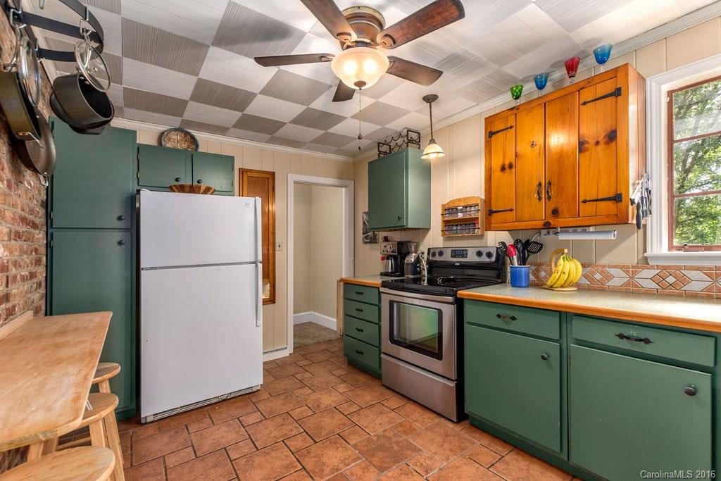 217 School Road Asheville NC 28806