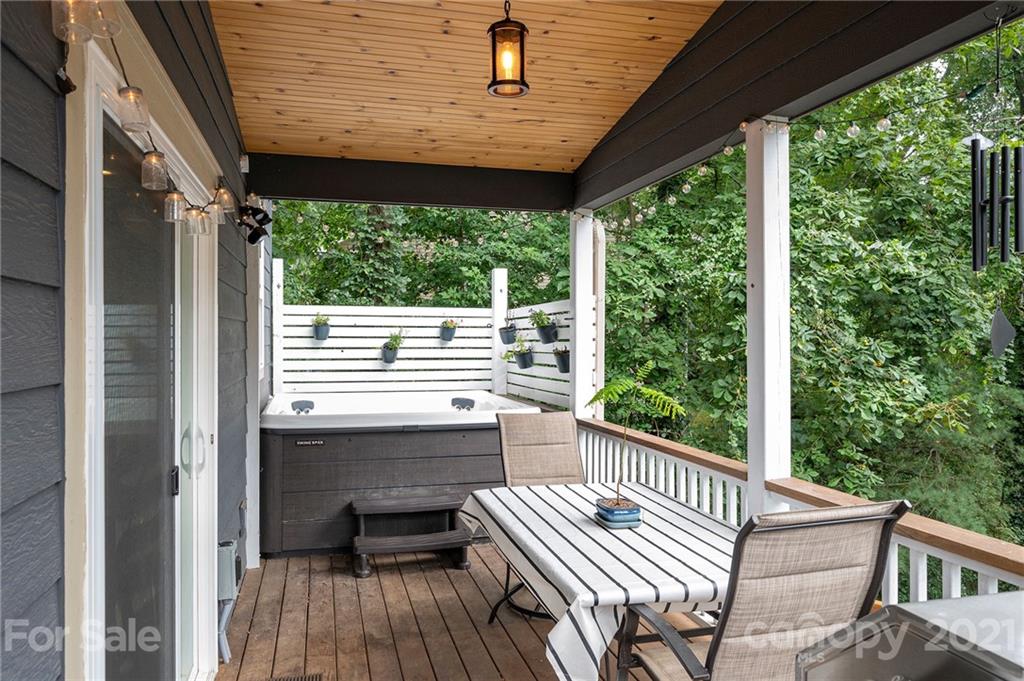 167 Riverview Drive Asheville NC 28806