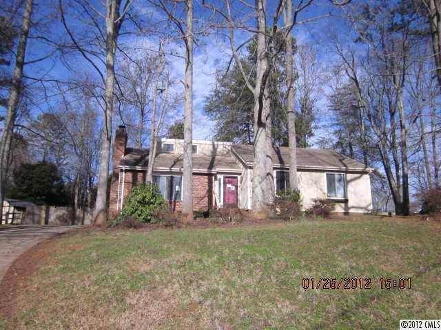1702 Farm Pond Court Gastonia NC 28054