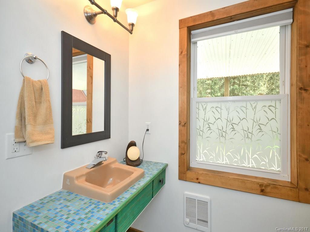 5 American Way Asheville NC 28806