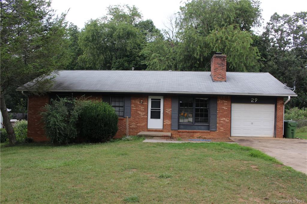 29 King Arthur Place Asheville NC 28806