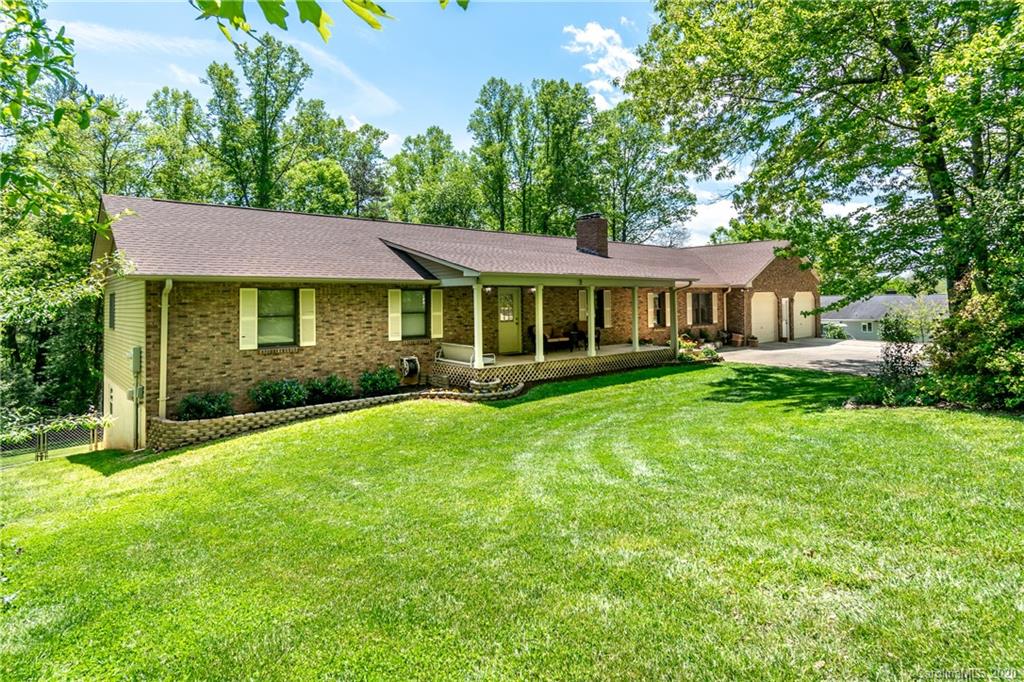 103 Deer Path Drive Mills River NC 28759