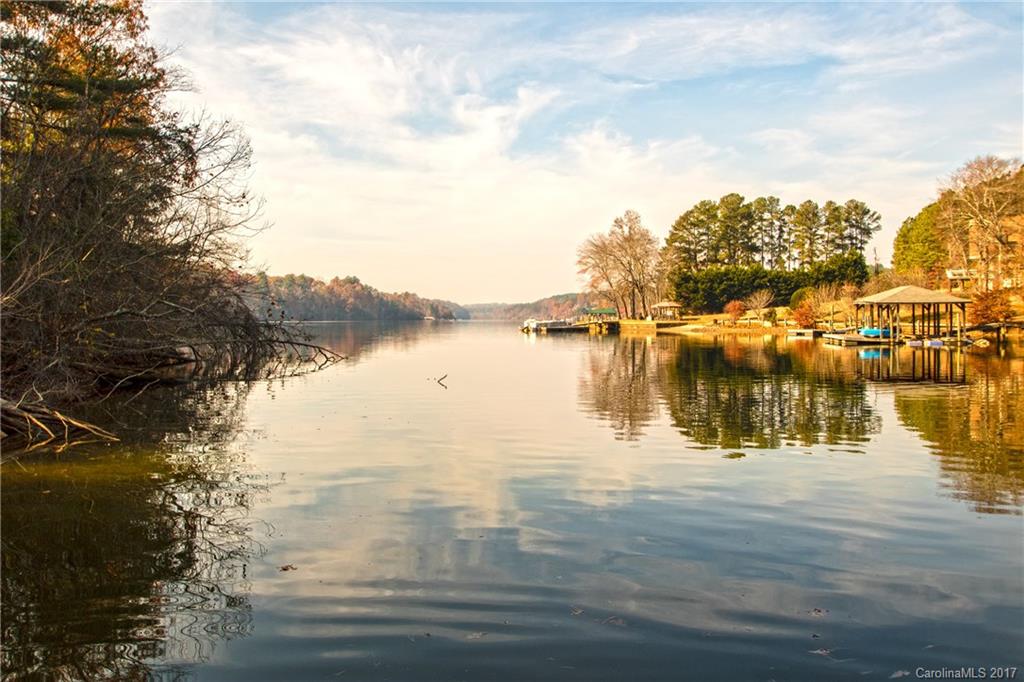 7022 Waterfront Place Granite Falls NC 28630