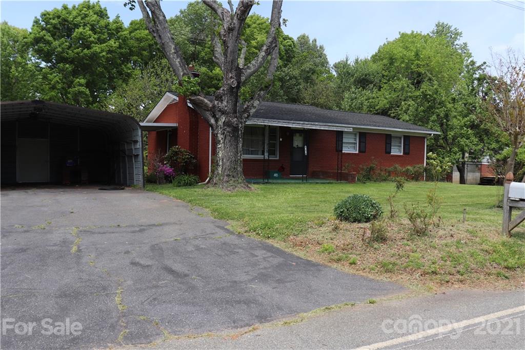 418 33rd Street Drive SE Hickory NC 28602
