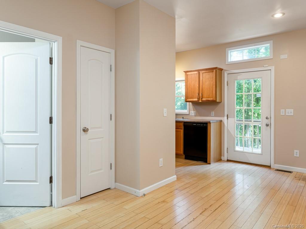 80 Oakwood Street Asheville NC 28806