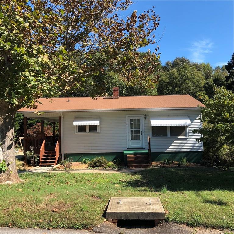321 18th Street Place Sw Hickory NC 28602