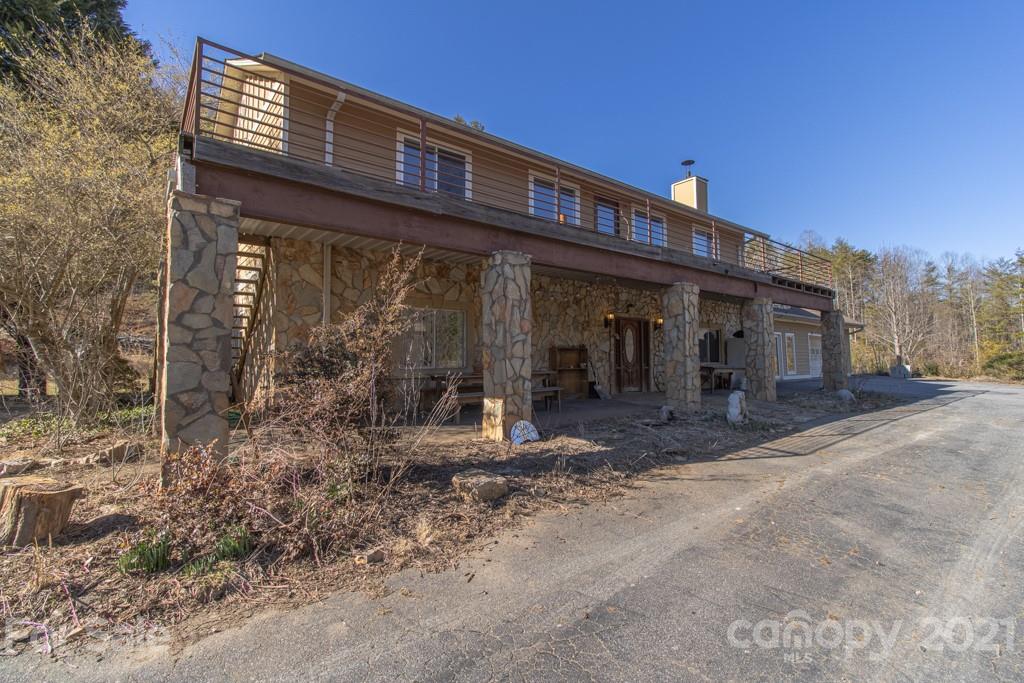 860 Clarks Branch Road Leicester NC 28748