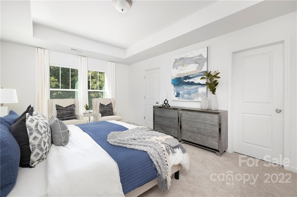 6906 Pear Tree Road Charlotte NC 28216