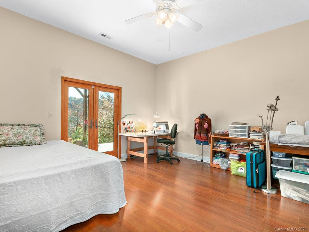 9 Bees Mountain Drive Asheville NC 28804
