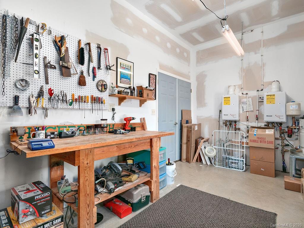 9 Bees Mountain Drive Asheville NC 28804