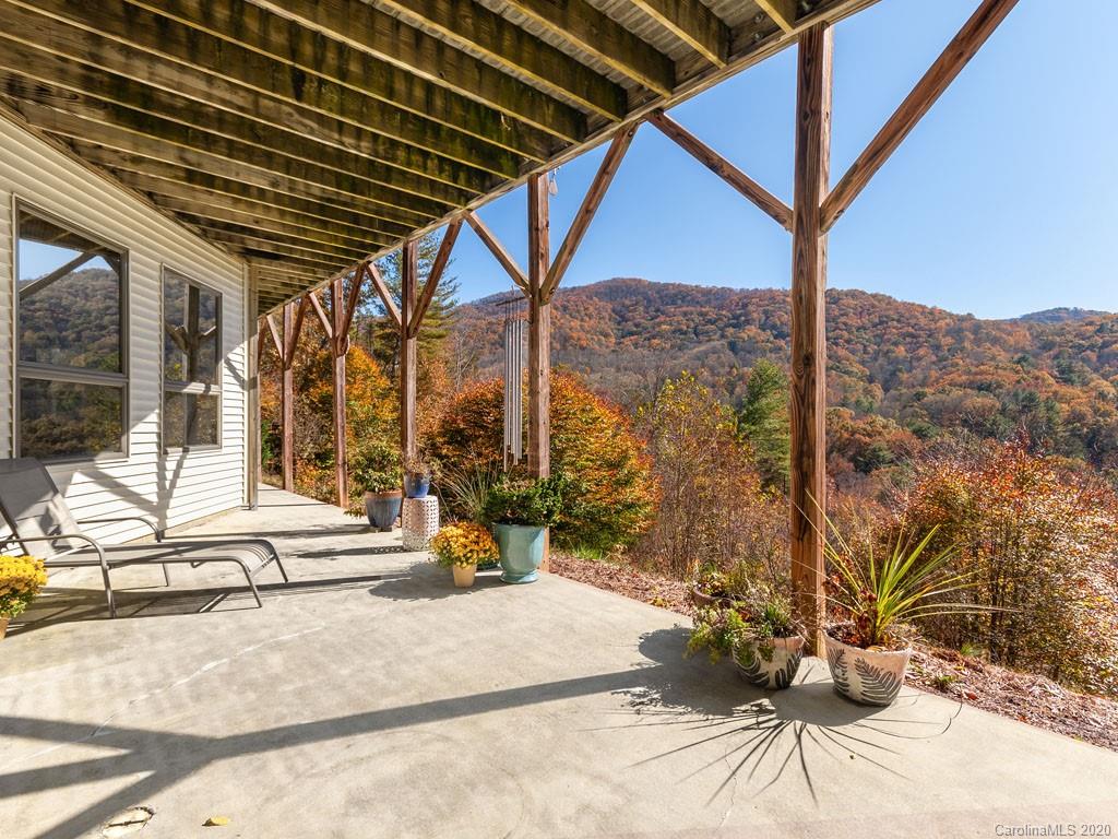 9 Bees Mountain Drive Asheville NC 28804