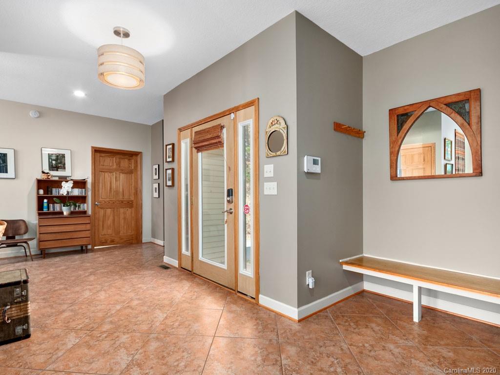 9 Bees Mountain Drive Asheville NC 28804
