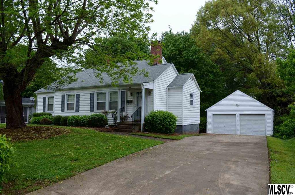 1240 11th Street NW Hickory NC 28601