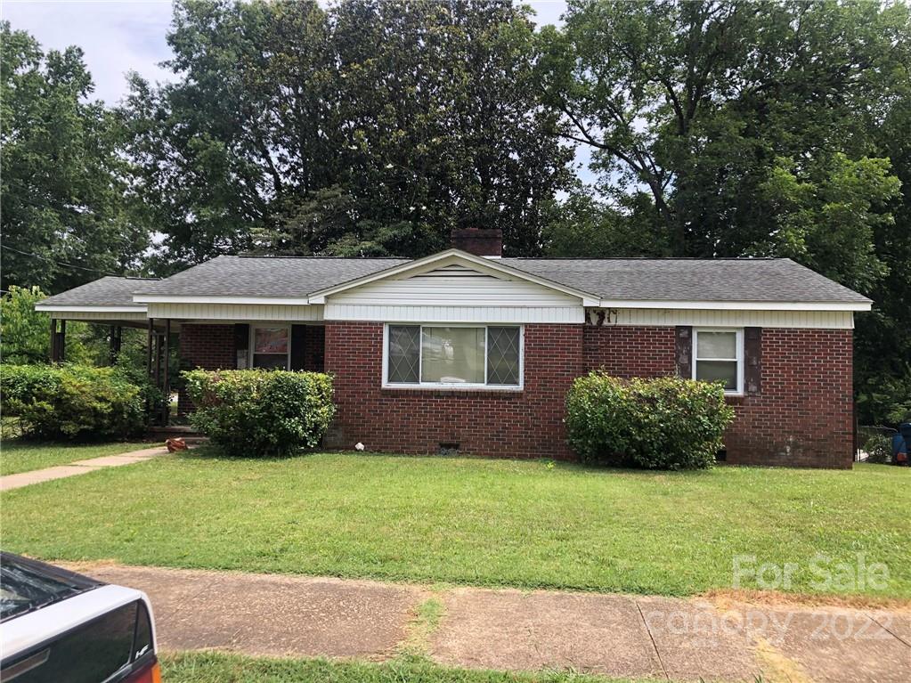525 4th Avenue SW Hickory NC 28602