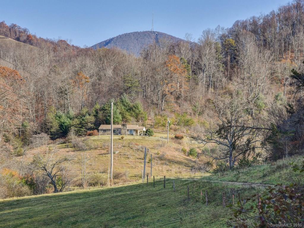 665 Cogburn Cove Road Canton NC 28716