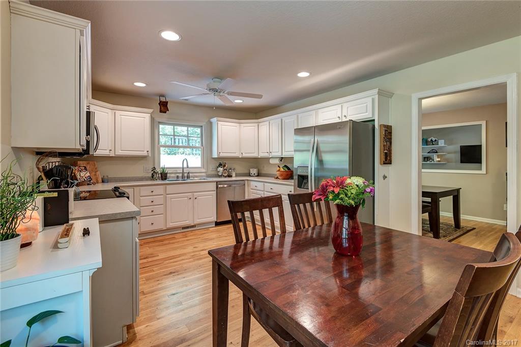 12 Morning Mist Lane Asheville NC 28805