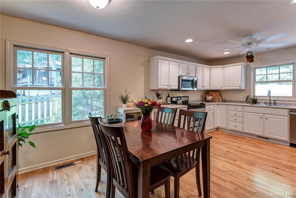 12 Morning Mist Lane Asheville NC 28805