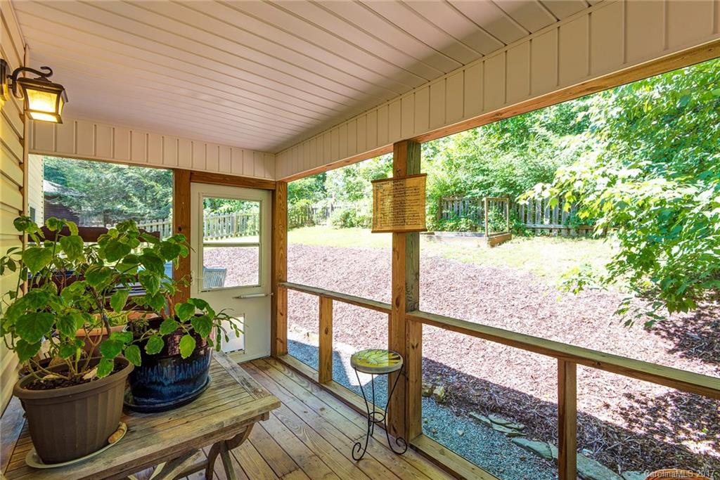 12 Morning Mist Lane Asheville NC 28805