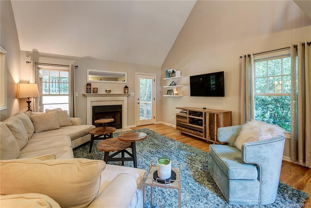 12 Morning Mist Lane Asheville NC 28805