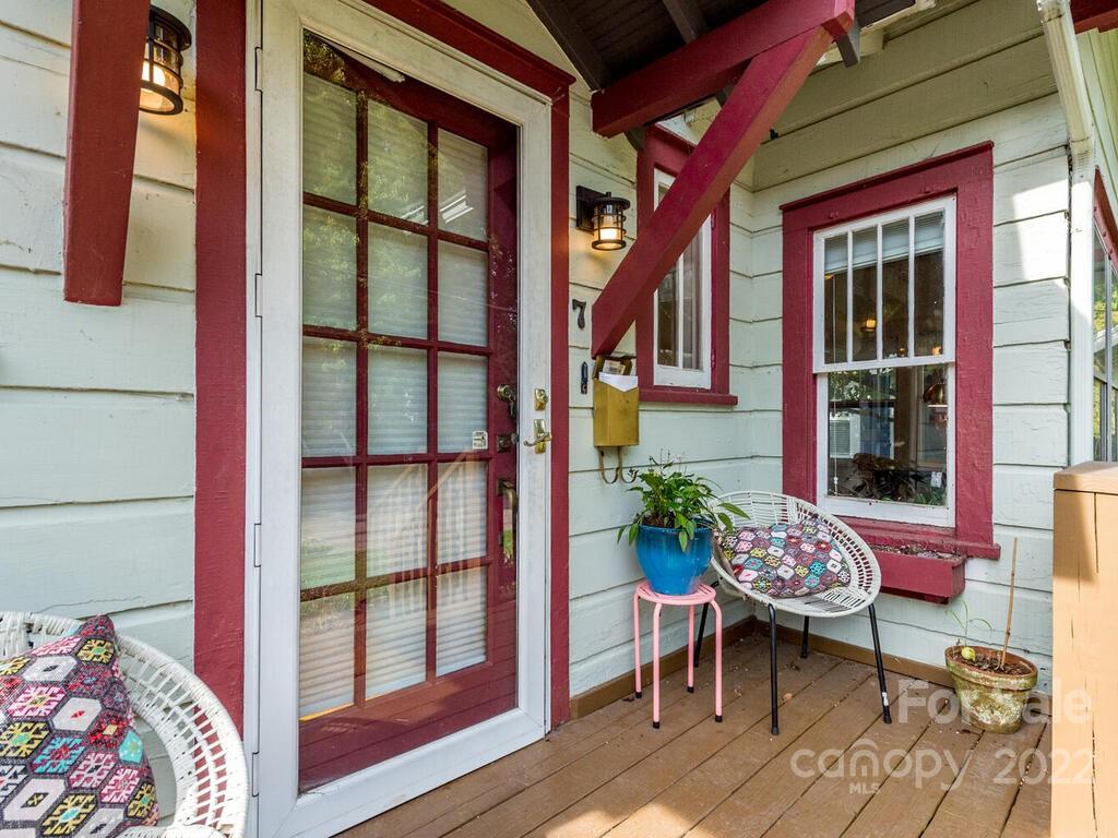 7 Coleman Avenue Asheville NC 28801