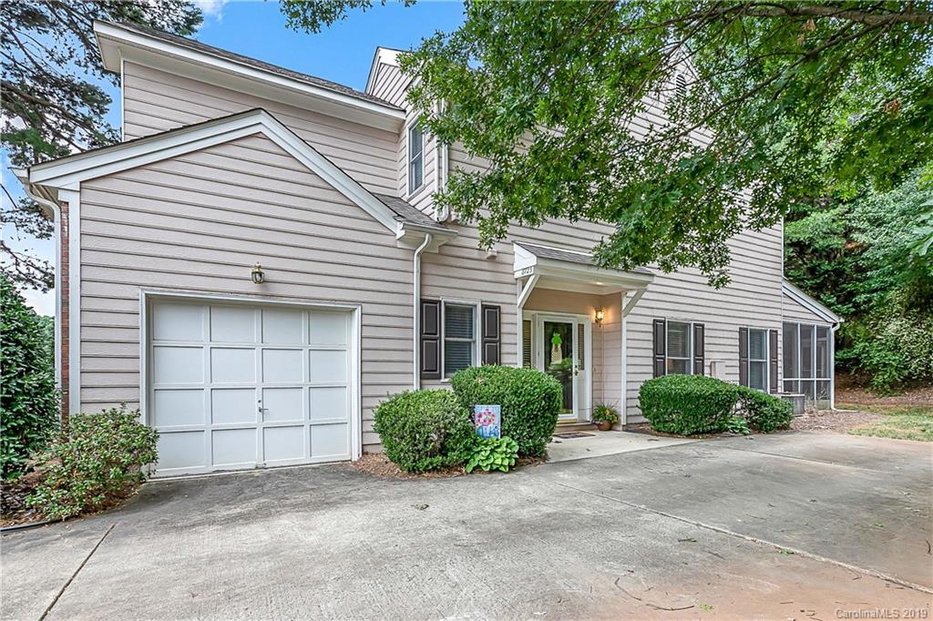 8723 Fox Chase Lane Charlotte NC 28269