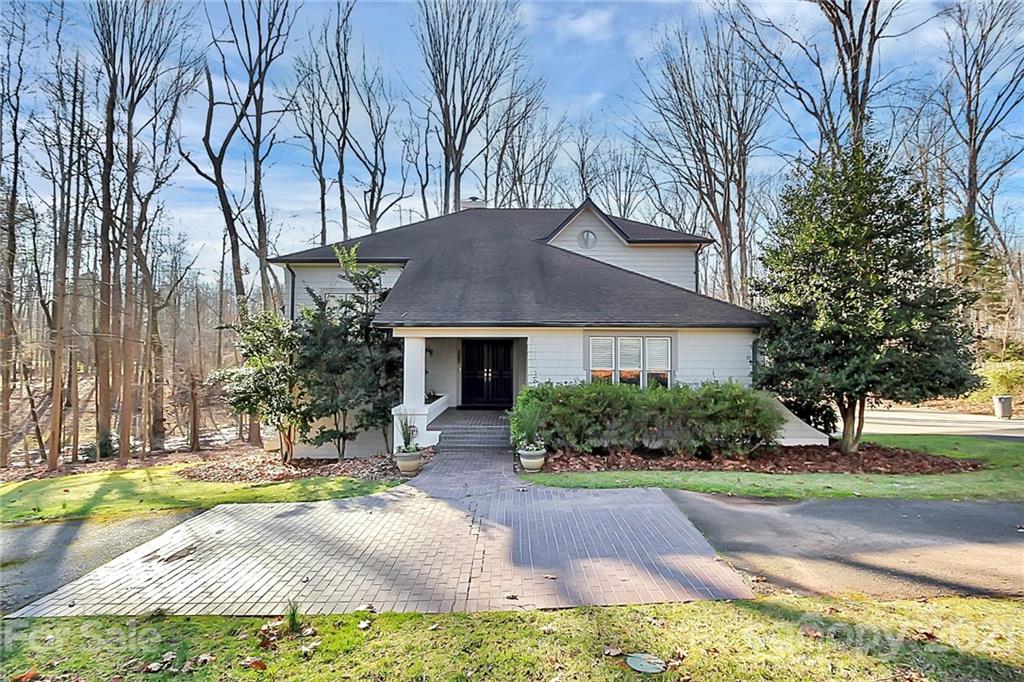 8229 Getalong Road Charlotte NC 28213
