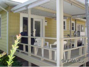 141 Edwards Avenue Swannanoa NC 28778