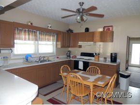 141 Edwards Avenue Swannanoa NC 28778