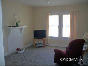 141 Edwards Avenue Swannanoa NC 28778