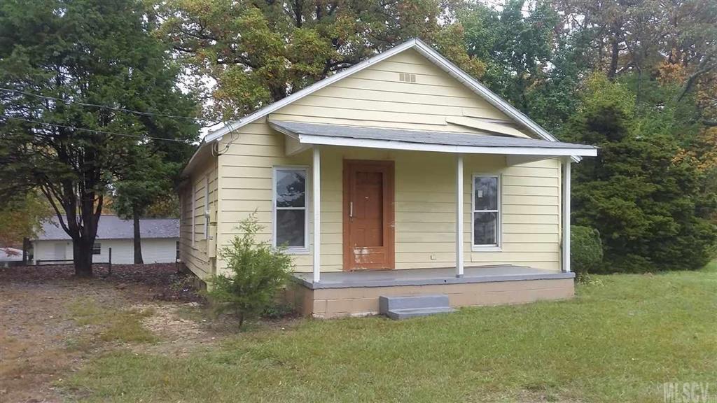 2410 13th Avenue SW Hickory NC 28602