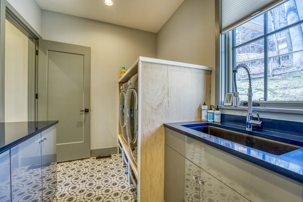 12 Faulkner Avenue Asheville NC 28805