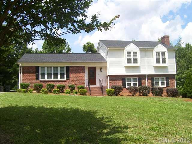 212 Woodbriar Trail Gastonia NC 28056