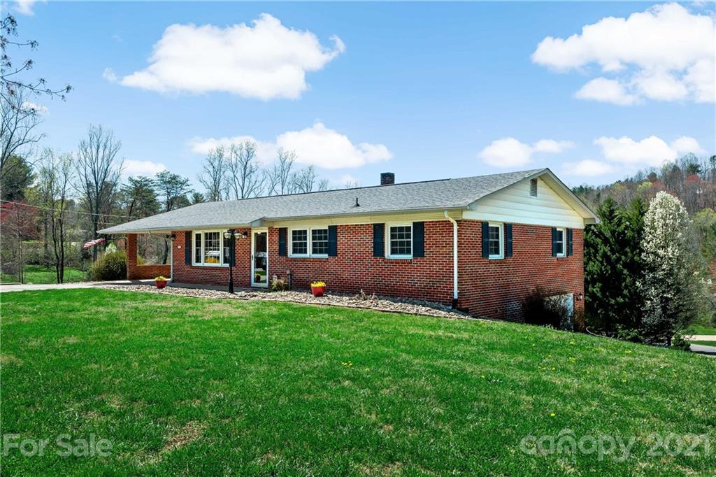 905 Veterans Drive Marion NC 28752