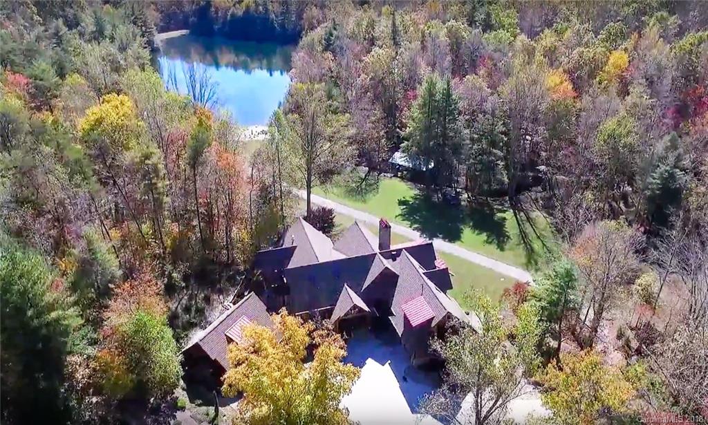 526 Paradise Road Saluda NC 28773