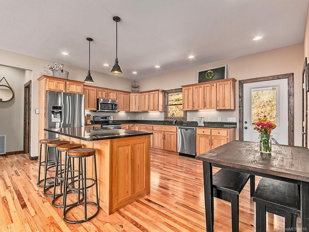 86 Ponderosa Drive Canton NC 28716
