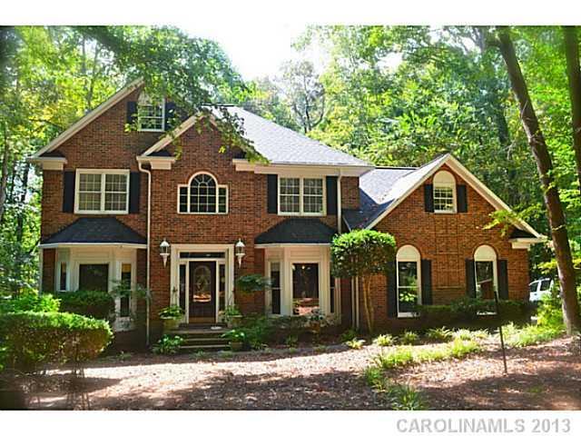 1800 Tanglebriar Court Matthews NC 28104