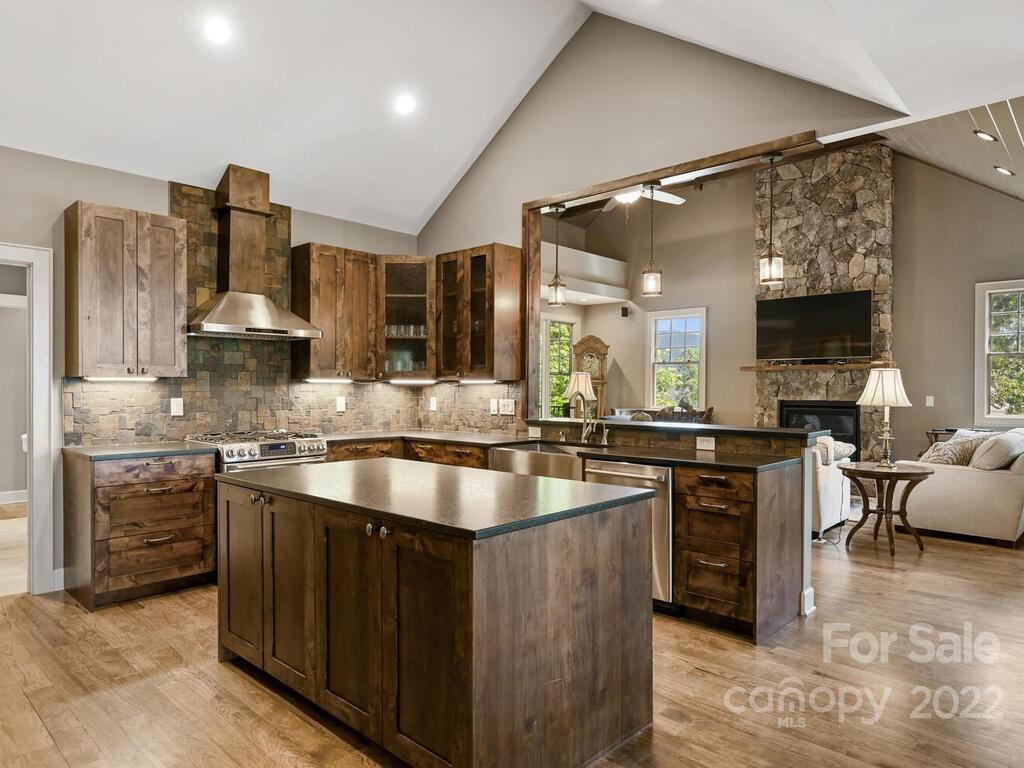 50 Courseview Drive Weaverville NC 28787