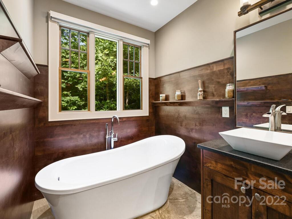 50 Courseview Drive Weaverville NC 28787