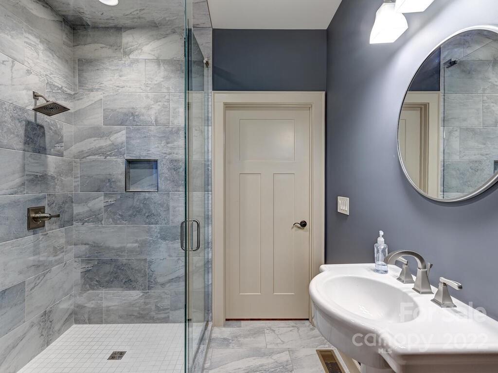 50 Courseview Drive Weaverville NC 28787