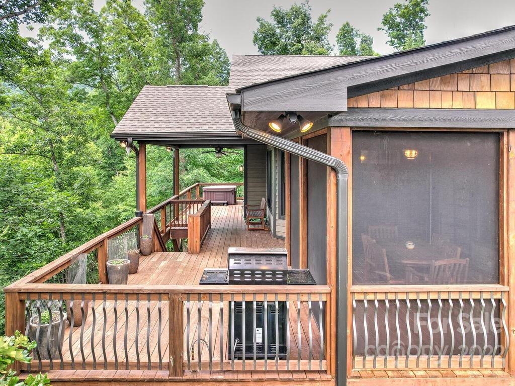 50 Courseview Drive Weaverville NC 28787