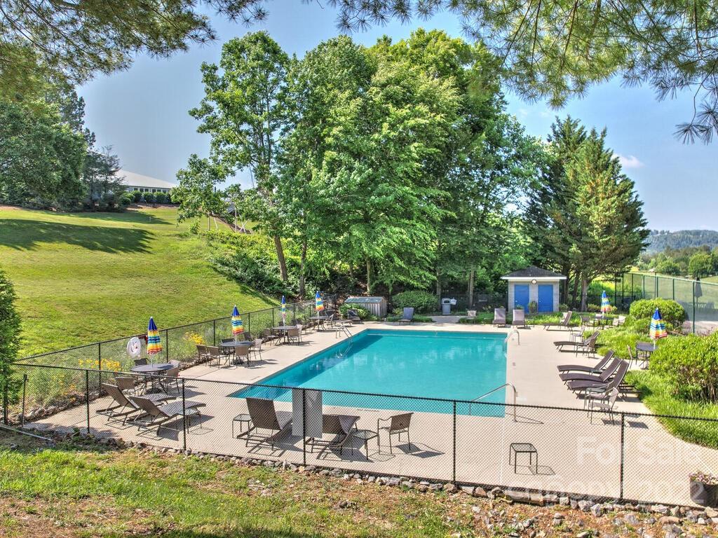 50 Courseview Drive Weaverville NC 28787