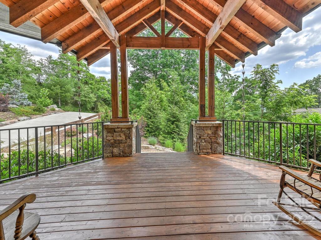 50 Courseview Drive Weaverville NC 28787