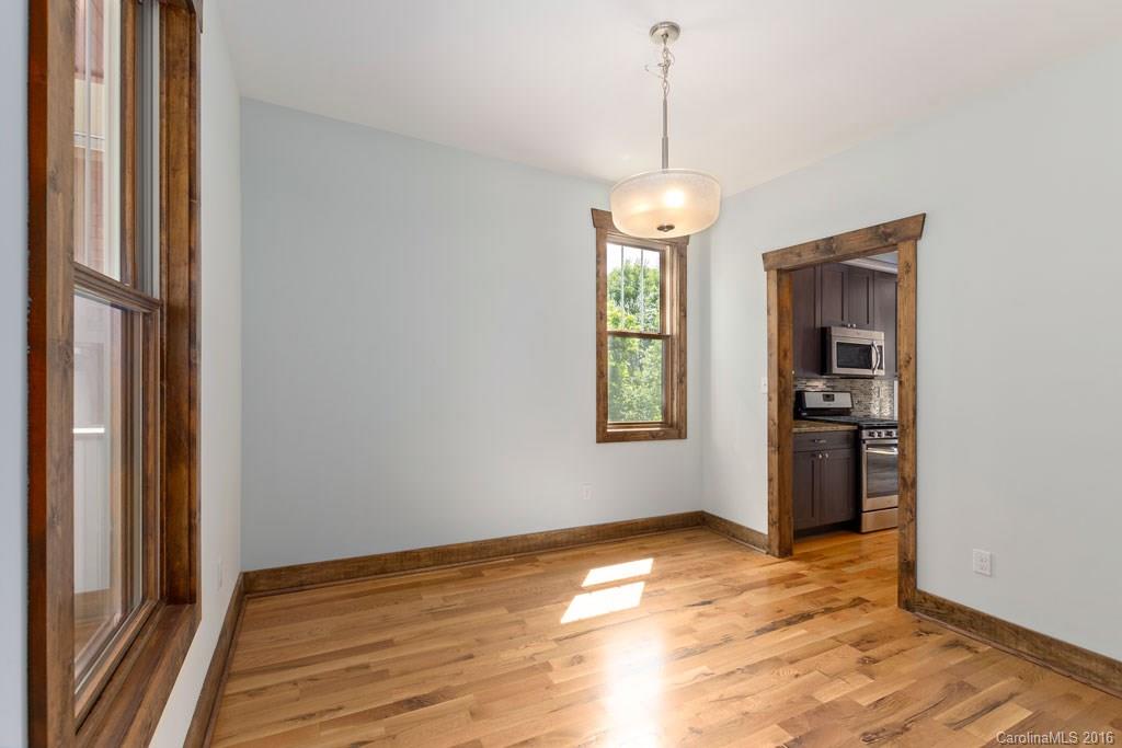 39 Finalee Avenue Asheville NC 28803