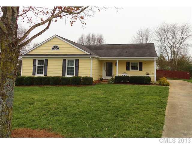 8718 Fieldgate Drive Charlotte NC 28277